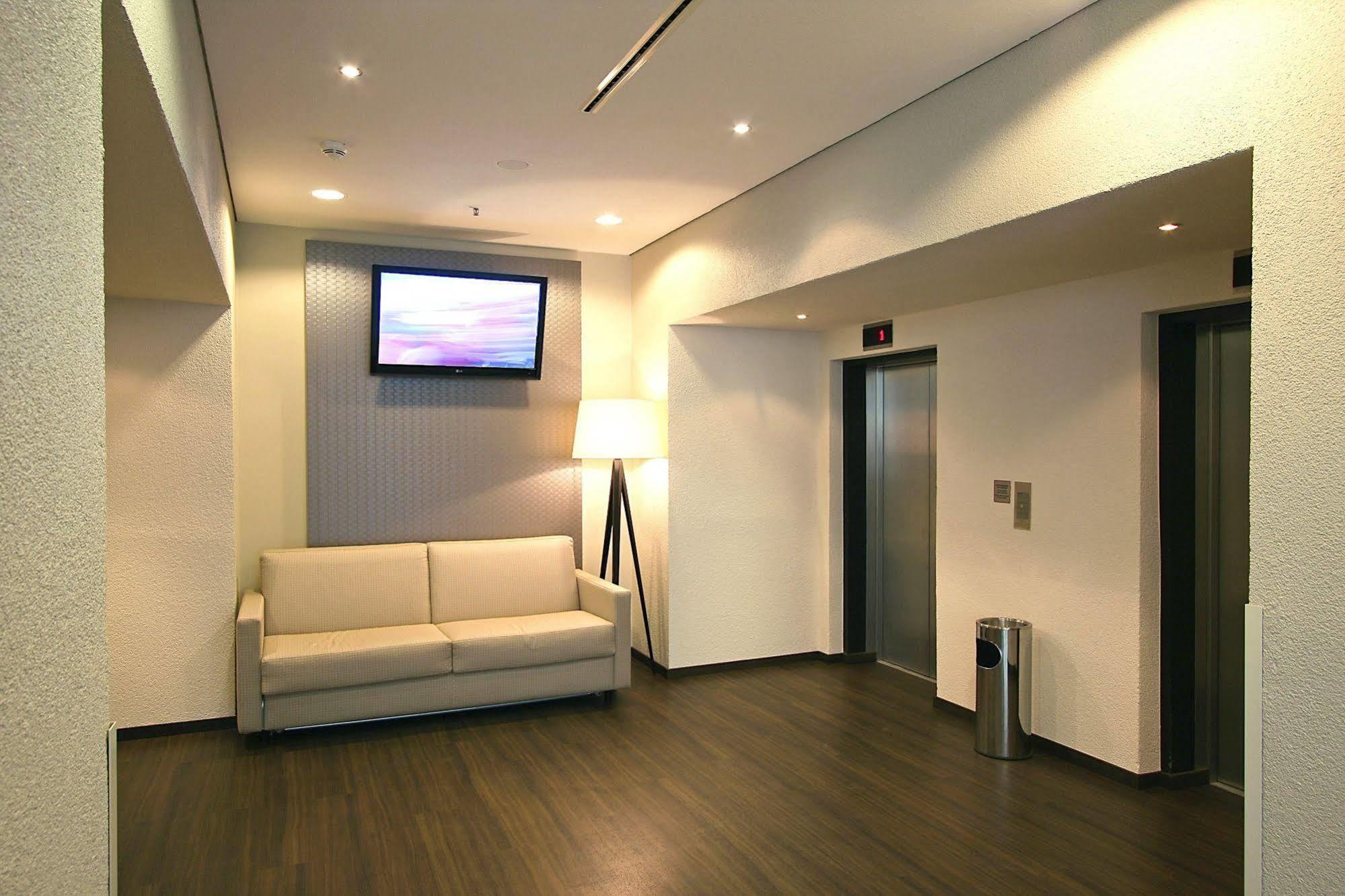 Ibis Zentrum Hotel 3*